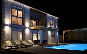 Sunset Sea View Villa 9